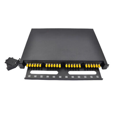 品質  Black ODF Patch Panel Simplex 24F 24 Port ST Fiber Patch Panel Face Plate 6 Slot 工場