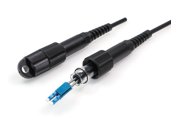 品質  Ip68 FTTA PDLC to PDLC UPC APC 7.0mm Outdoor Armored Waterproof Fiber Jumper Patch cord 工場